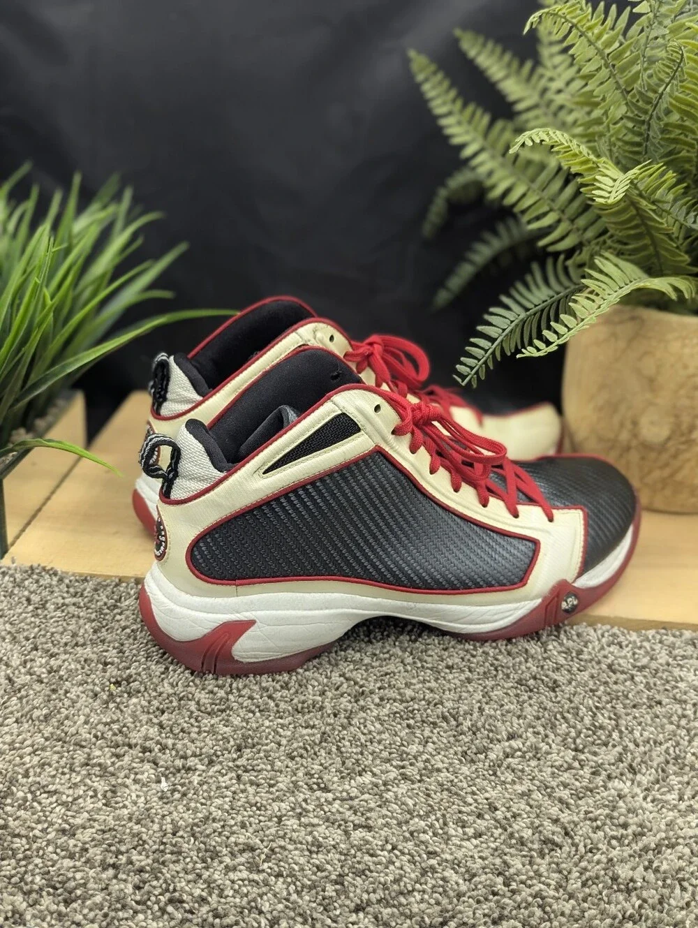 APL Concept 1 Mens Size 9 Running Basketball Shoes